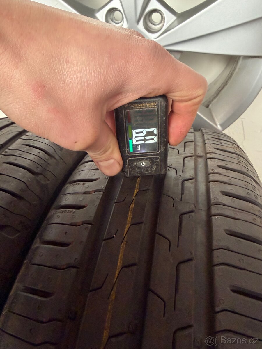 Continental 185/65 R15 - 3