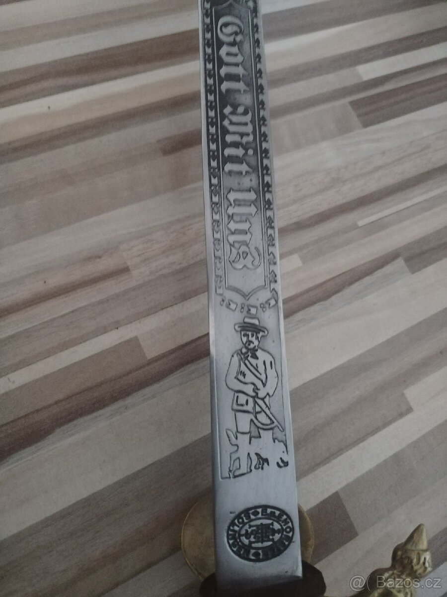 Lovetcký tesák - 3