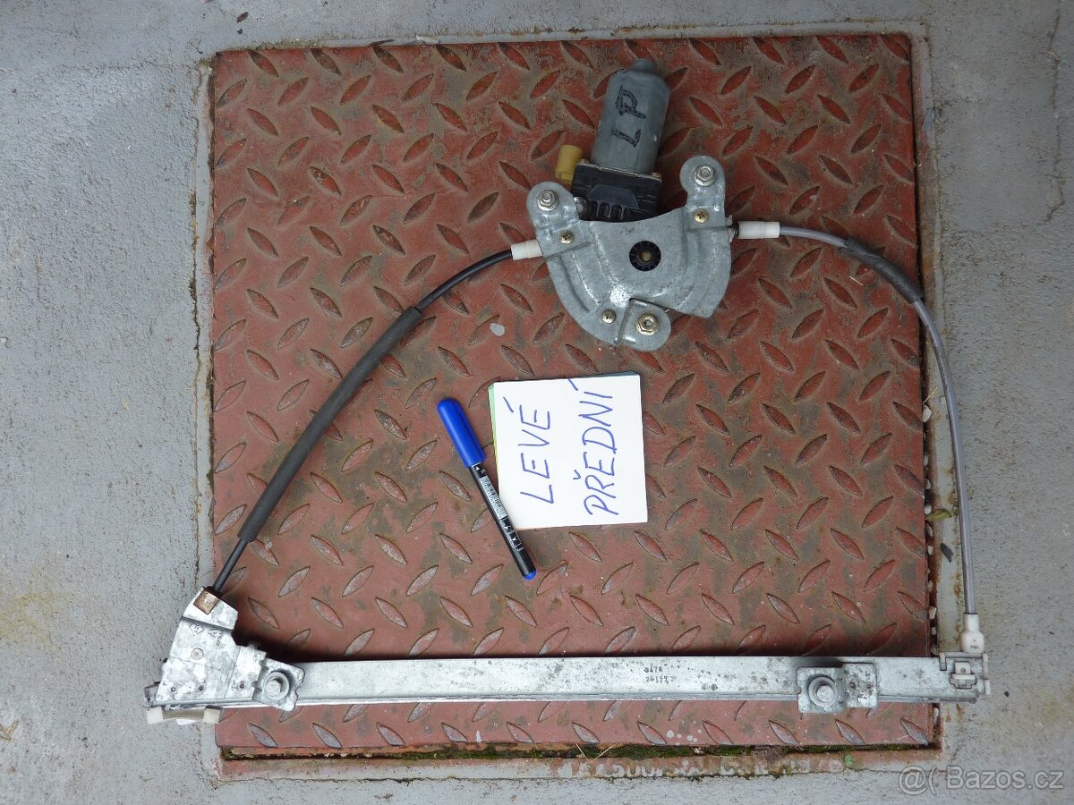 Náhradní díly Renault Megane - 3