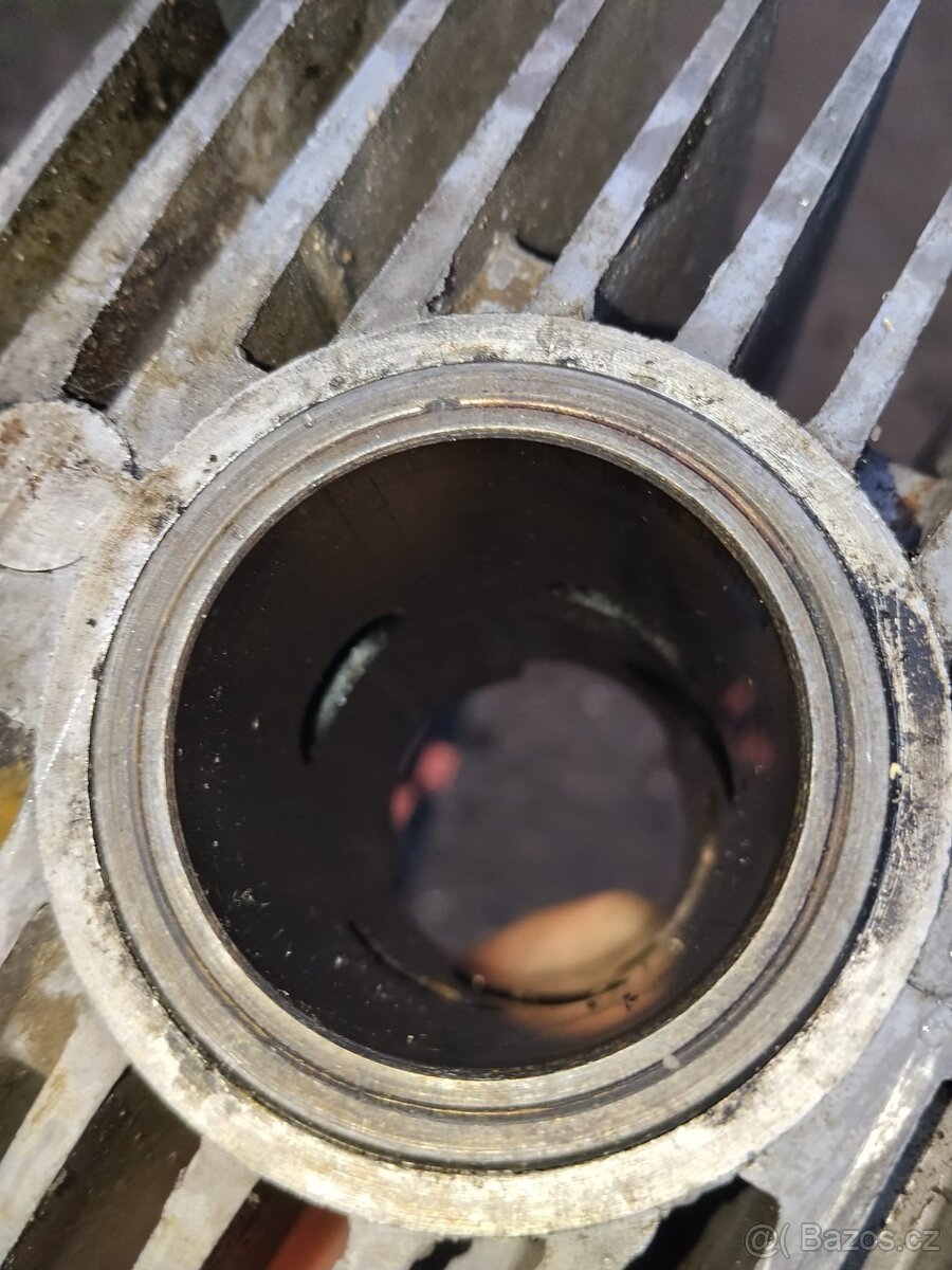 Náhradní díly - 3