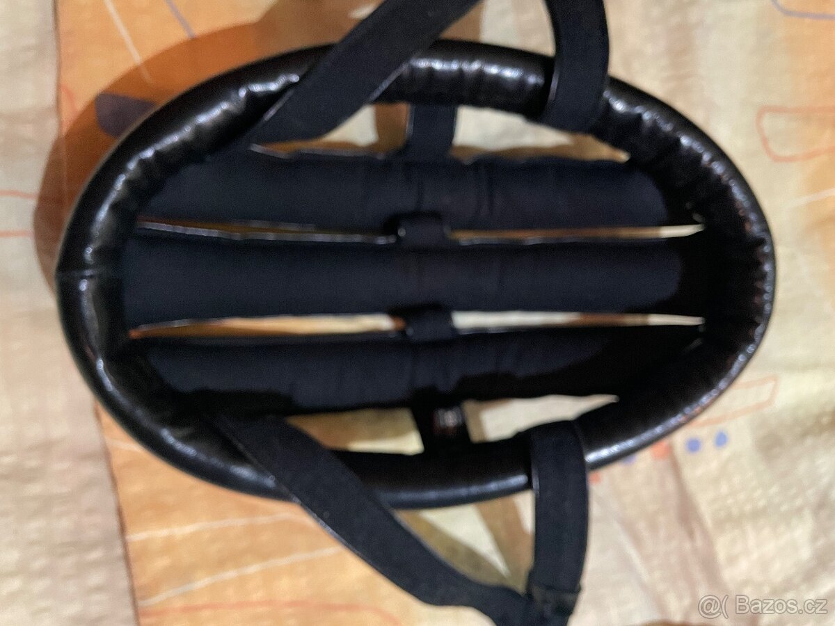 kožená přilba - helma na kolo - 3