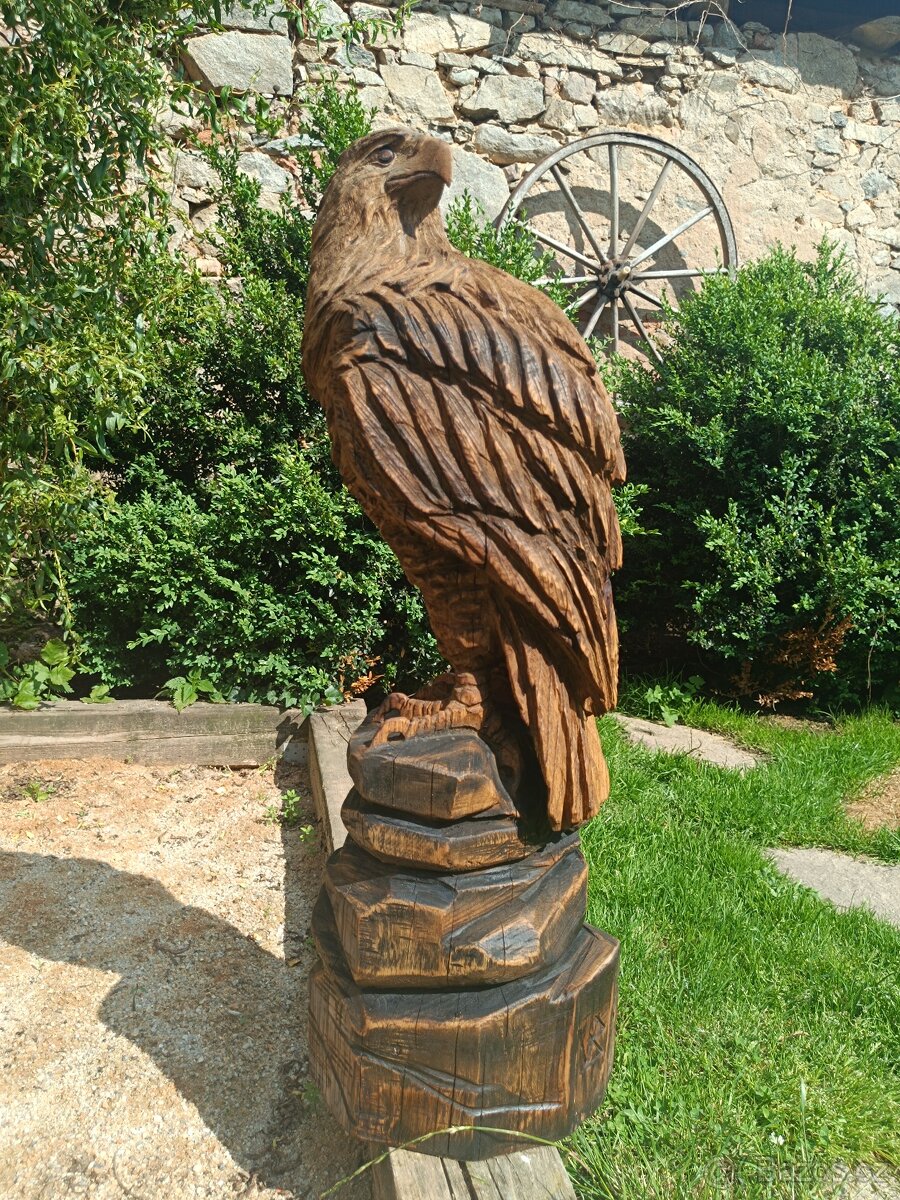 Socha orla - 3