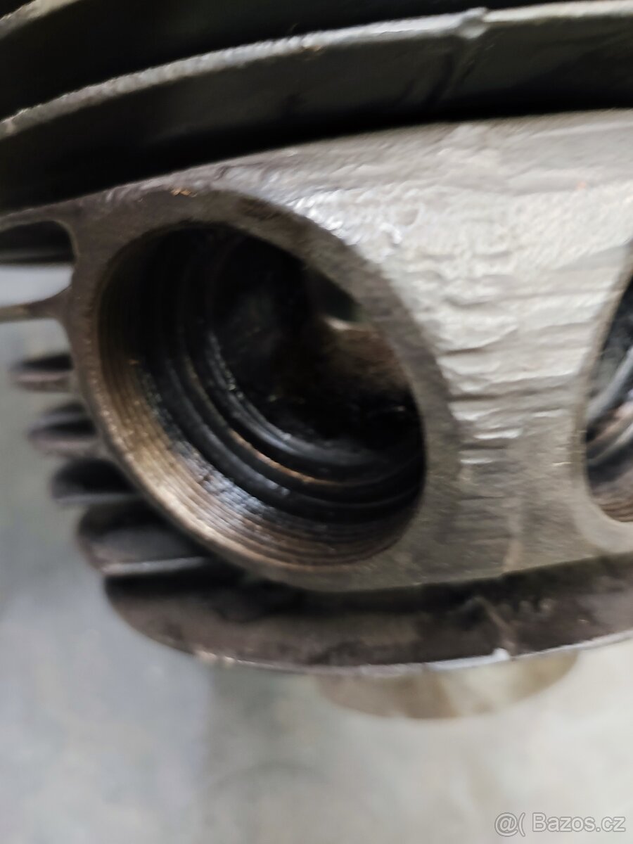 Jawa panelka válec - 3