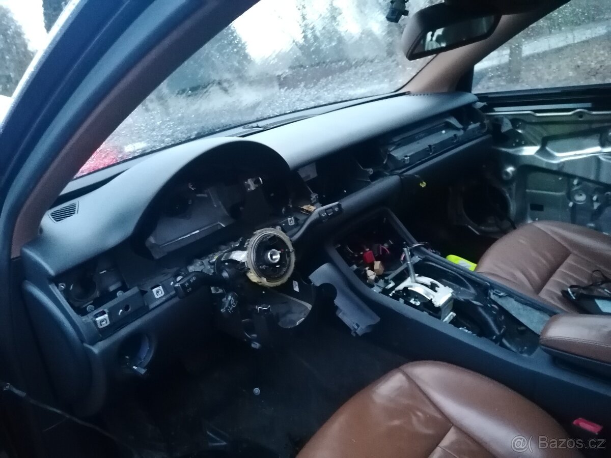 Audi A8 4,2Tdi 4x4 - 3