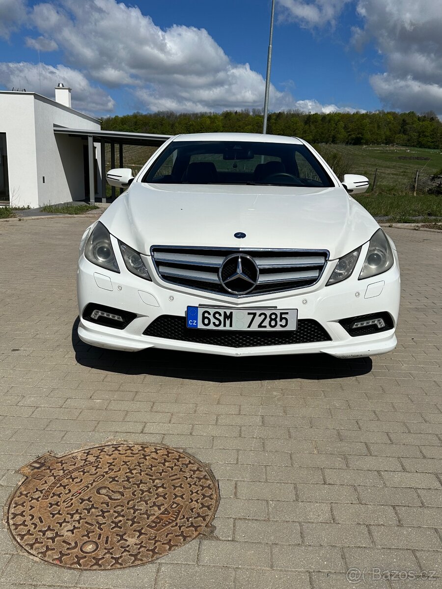 Mercedes-Benz E 350 cdi coupe, AMG paket, 170kW - 3