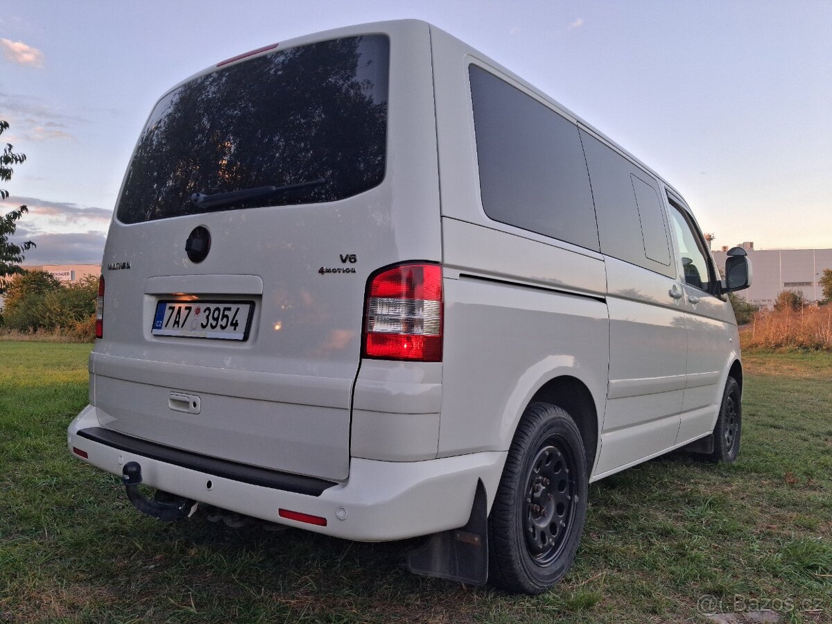 Multivan T5 3.2 VR6 HIGHLINE 4Motion - 3