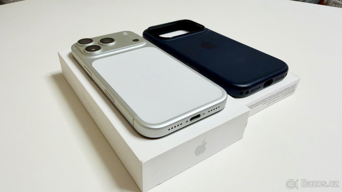 iPhone 17 Pro 256GB Silver - 3