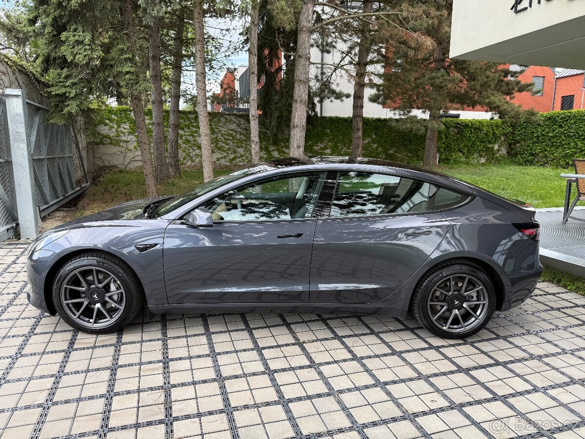 Tesla Model 3, SR LFP, Enhanced autopilot - 3