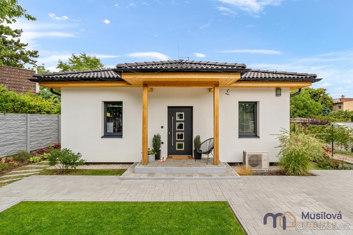 Prodej rodinného domu 82 m2, pozemek 465 m2 - 3