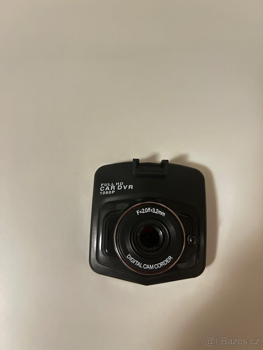 Lamax kamera do auta - 3