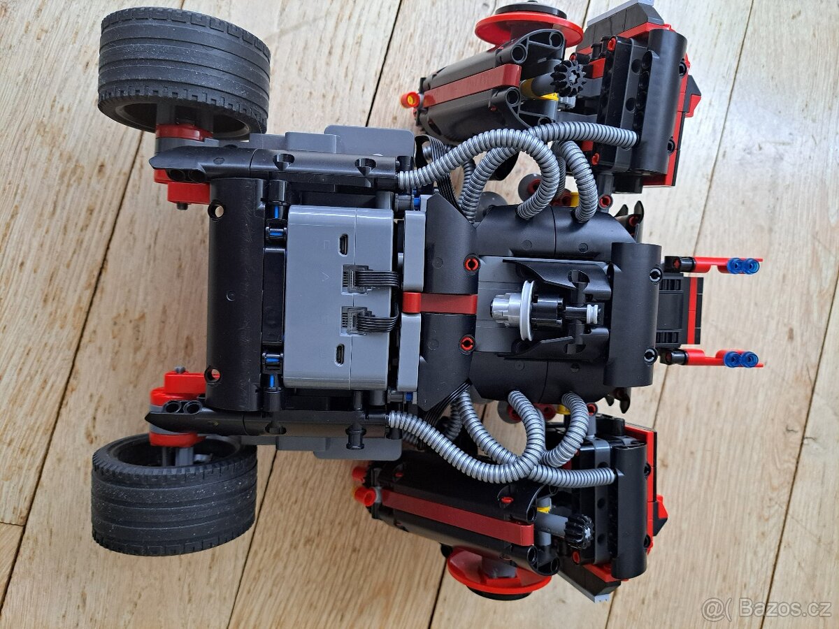 Lego Mould King - robot na ovládání - 3