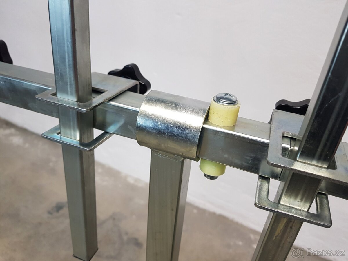 Otočný lakovací stojan 10 ramen - 3