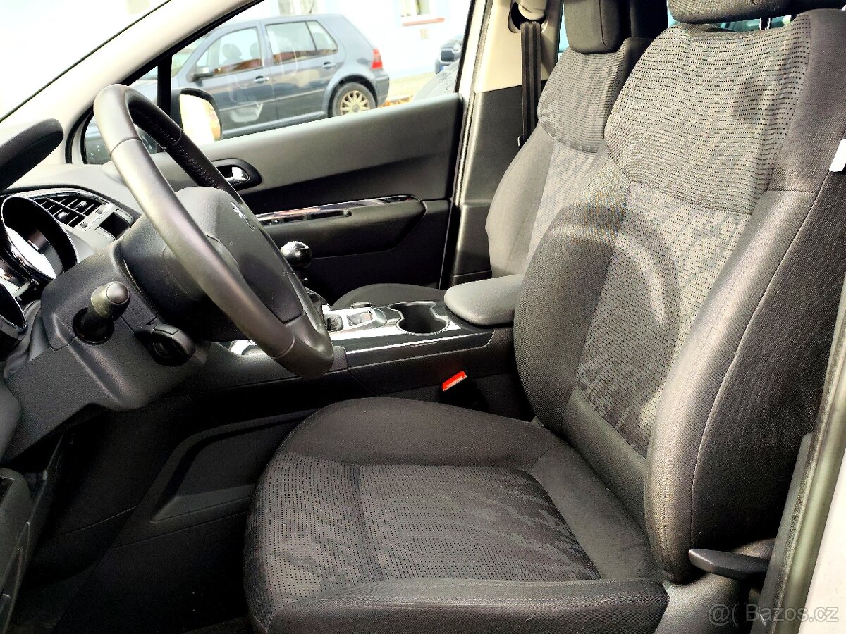 Peugeot 3008 SUV/Kombi původ CZ jediný majitel 1.6HDi 2013 - 3