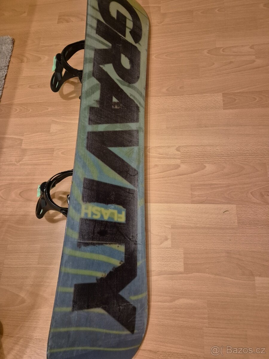 Dětský snowboard GRAVITY 130 vázání + boty - 3