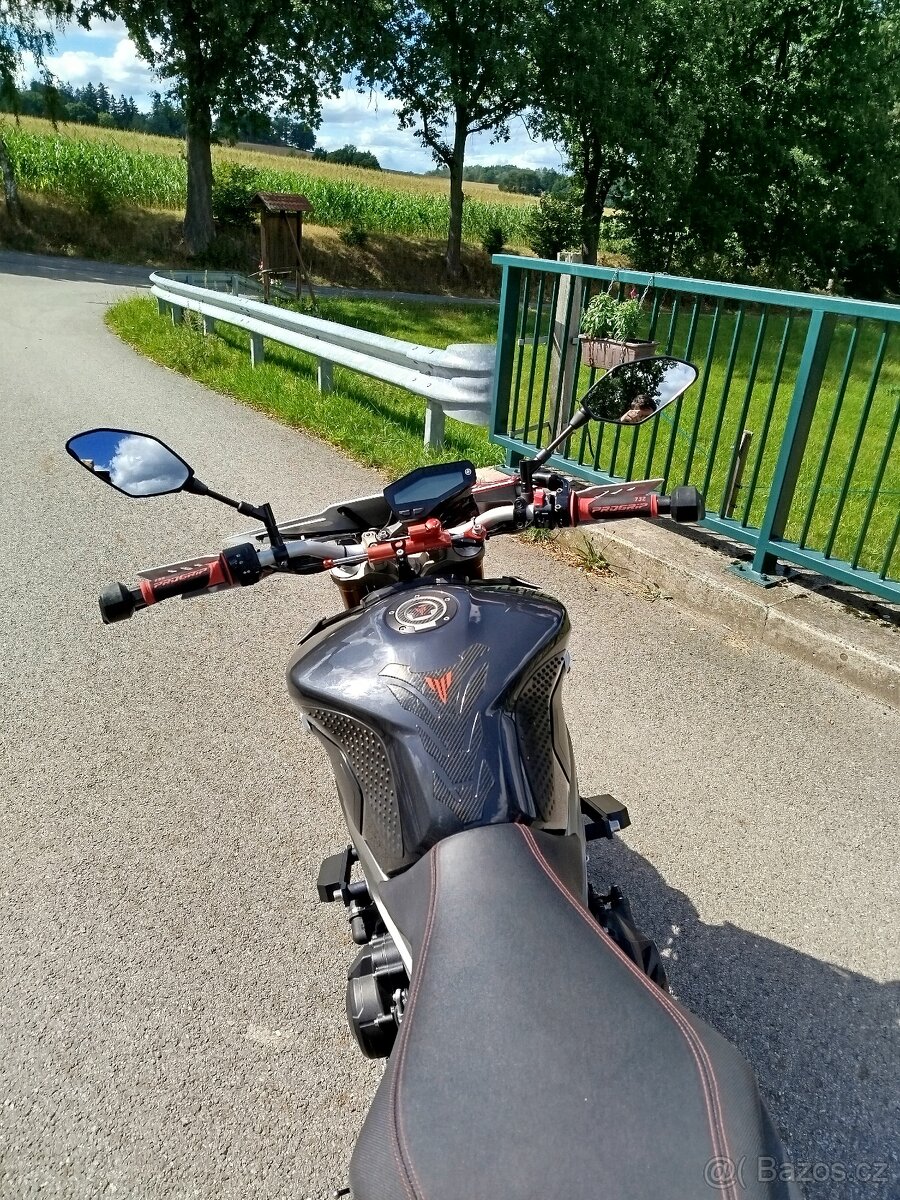 Yamaha mt09 street rally - 3