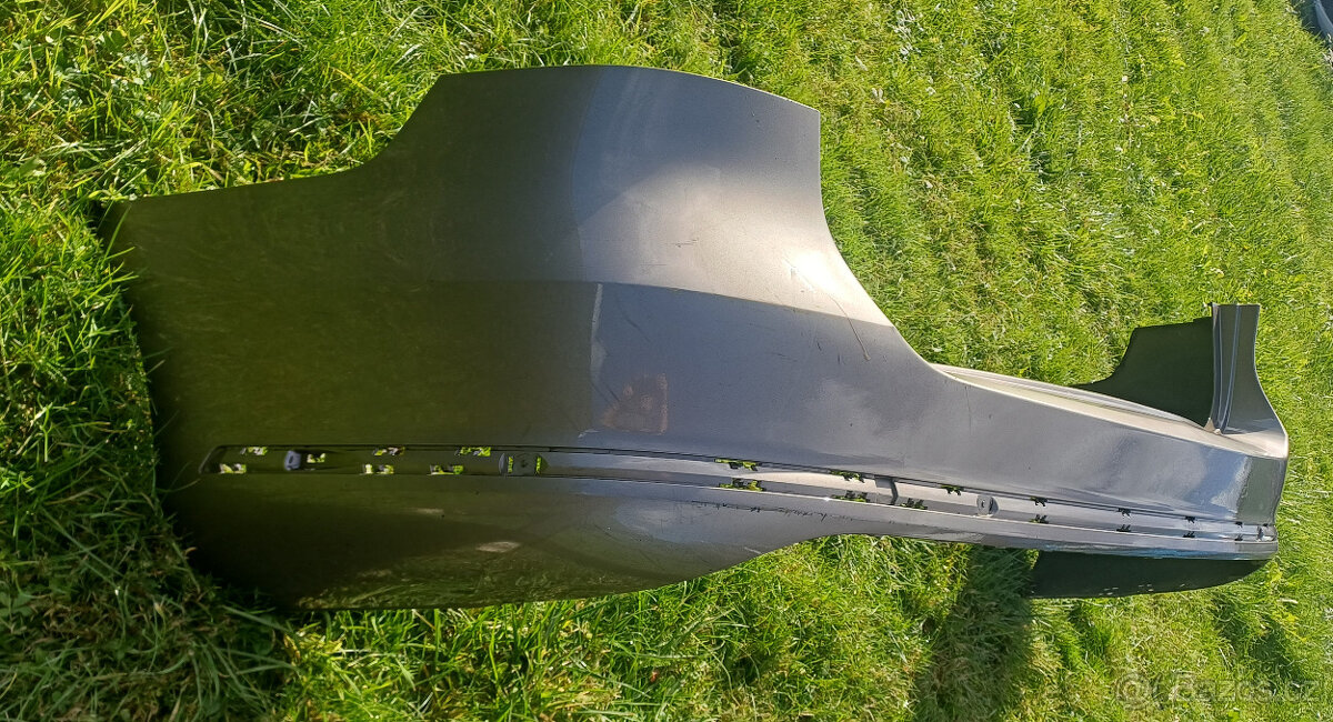 Zadní nárazník VW Passat B7 combi - 3