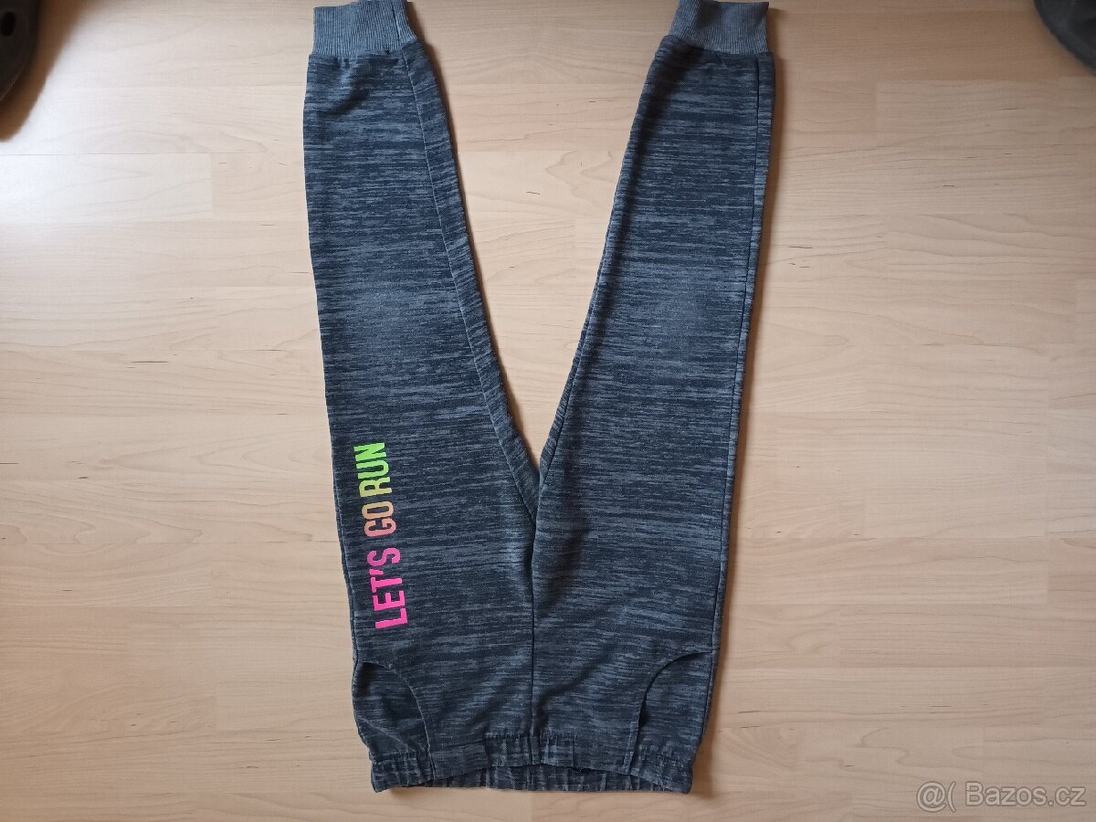 Dívčí sportovní souprava - 3