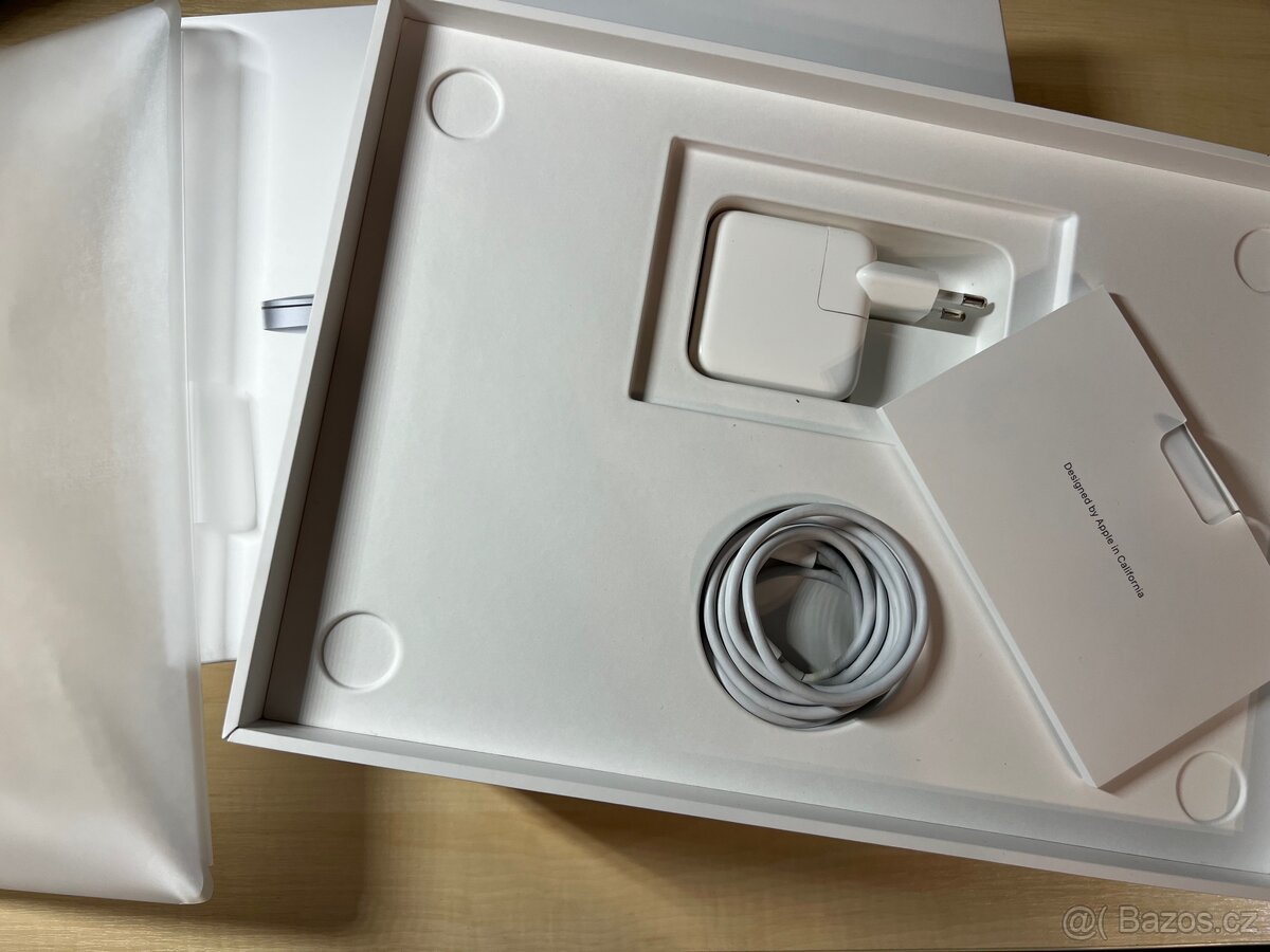 MacBook Air M1 16 GB 512 GB 8 GPU - 3