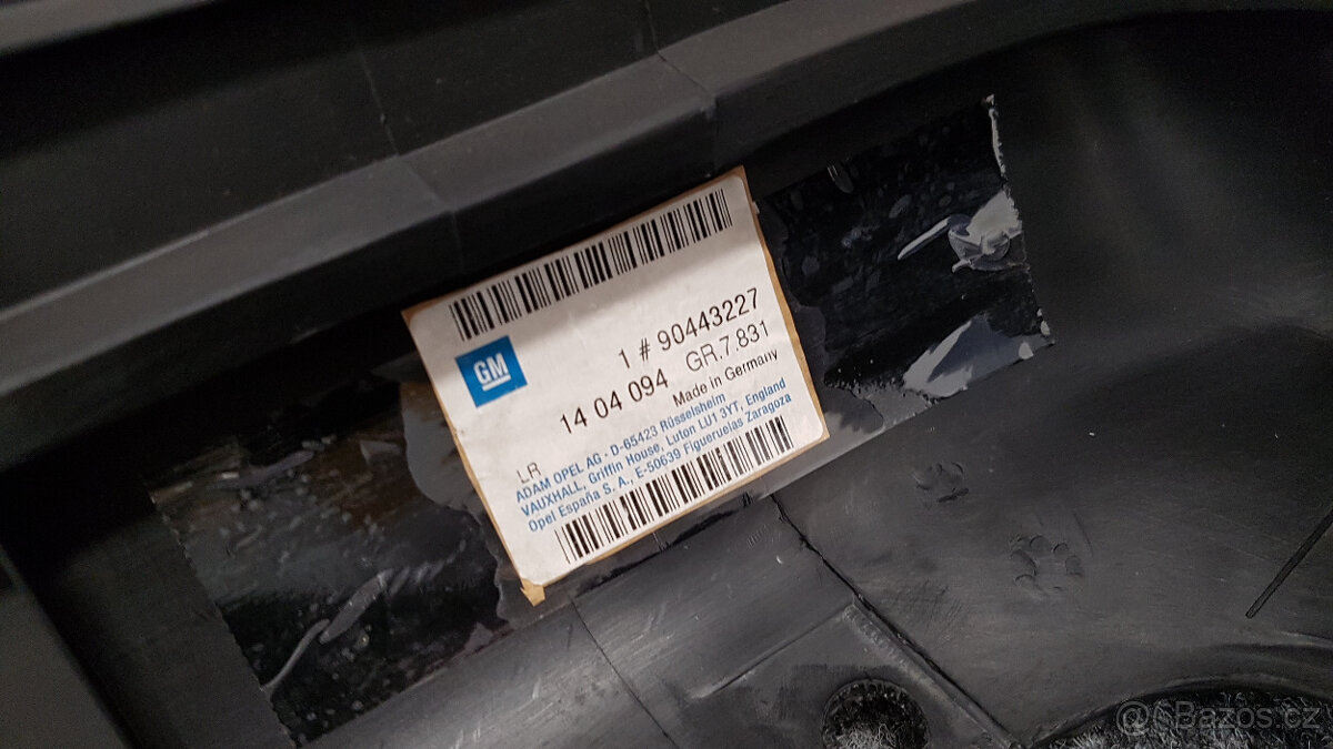 Nárazníky Opel Vectra A, nové, originál - 3
