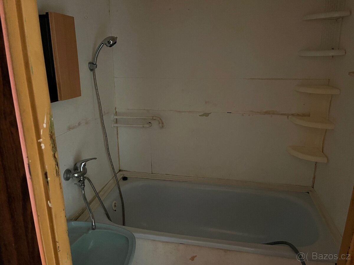 Prodám byt Kosmova - 3