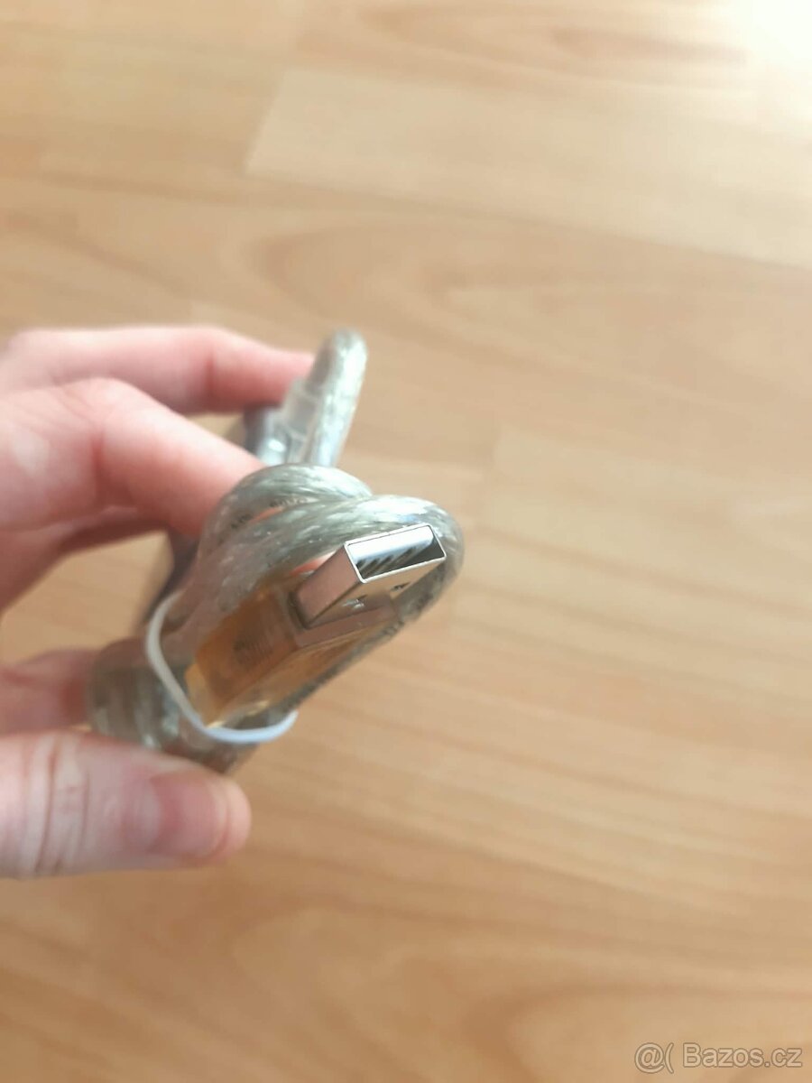 USB rozbočovač – ideální k notebookům s jedním USB - 3