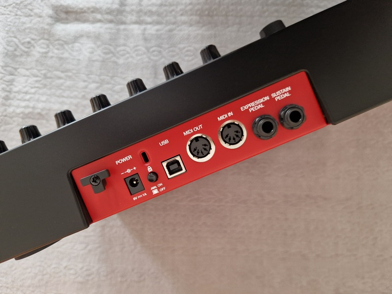 Keyboard Akai MPK 249 - 3