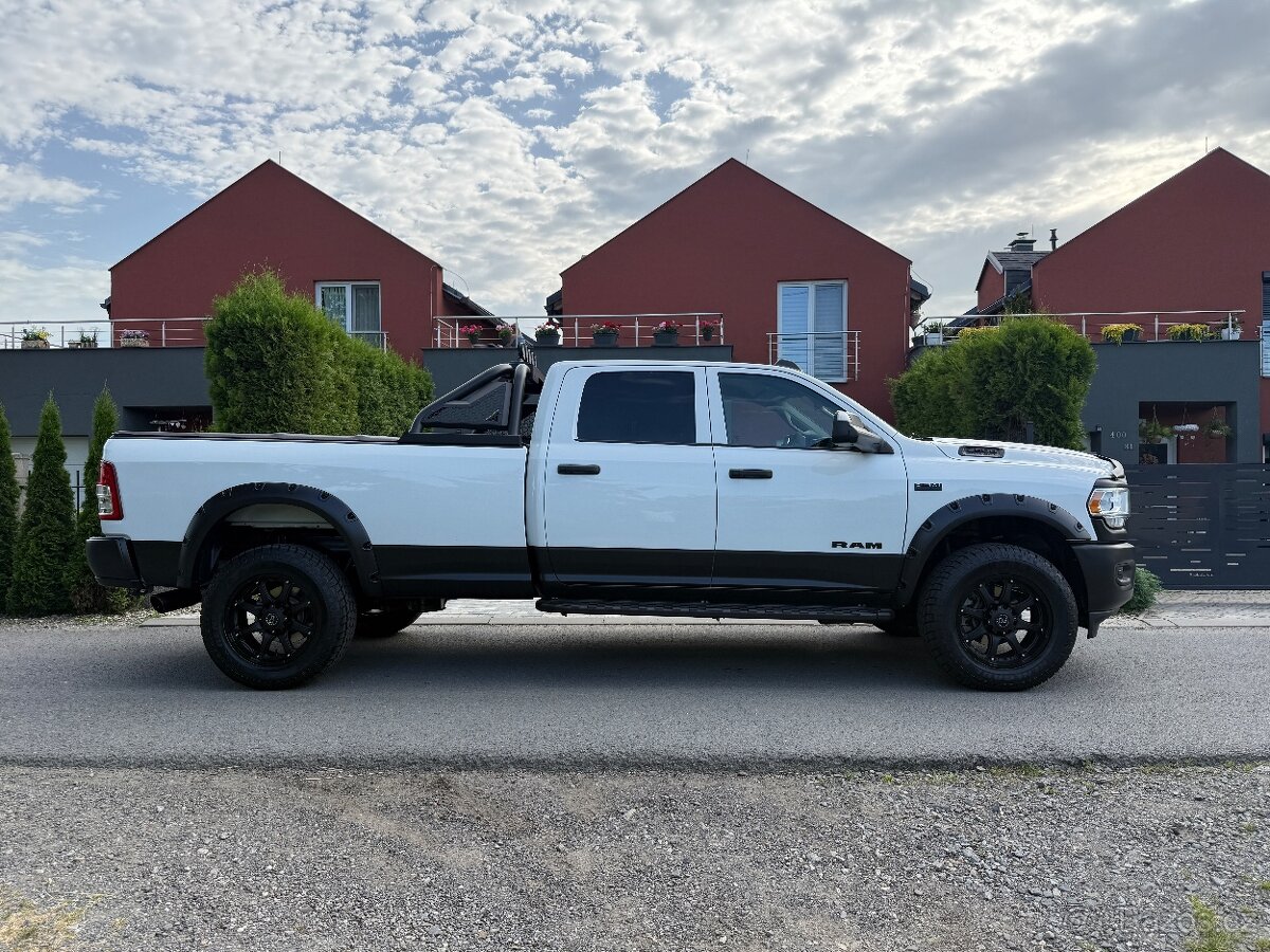 DODGE RAM 2500 LPG HEAVY DUTY 8feet