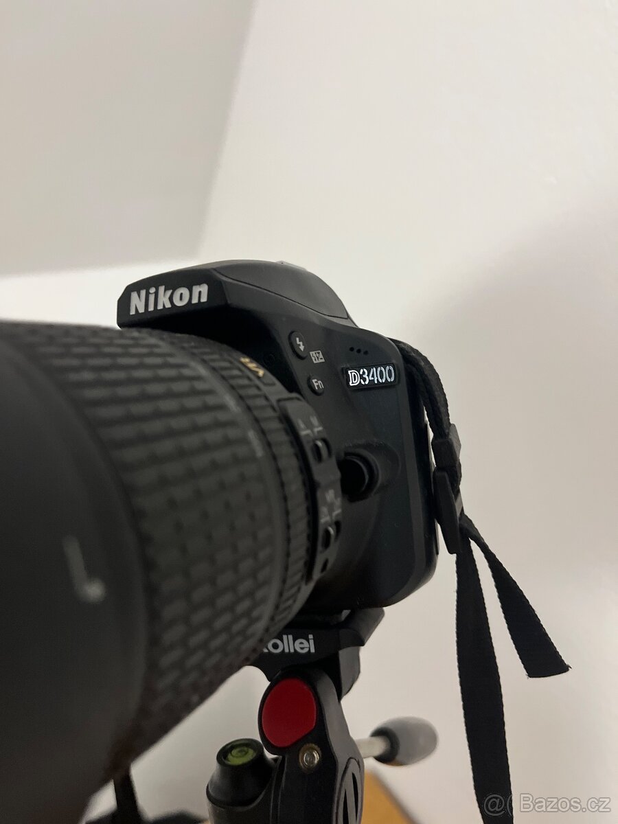 Nikon D3400 - 3