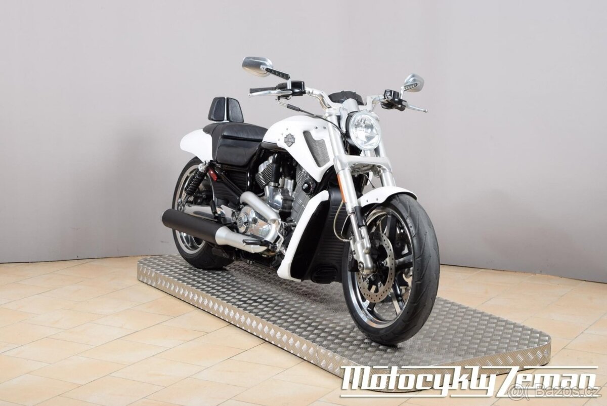 Harley-Davidson VRSCF V-Rod Muscle 2013 - 3
