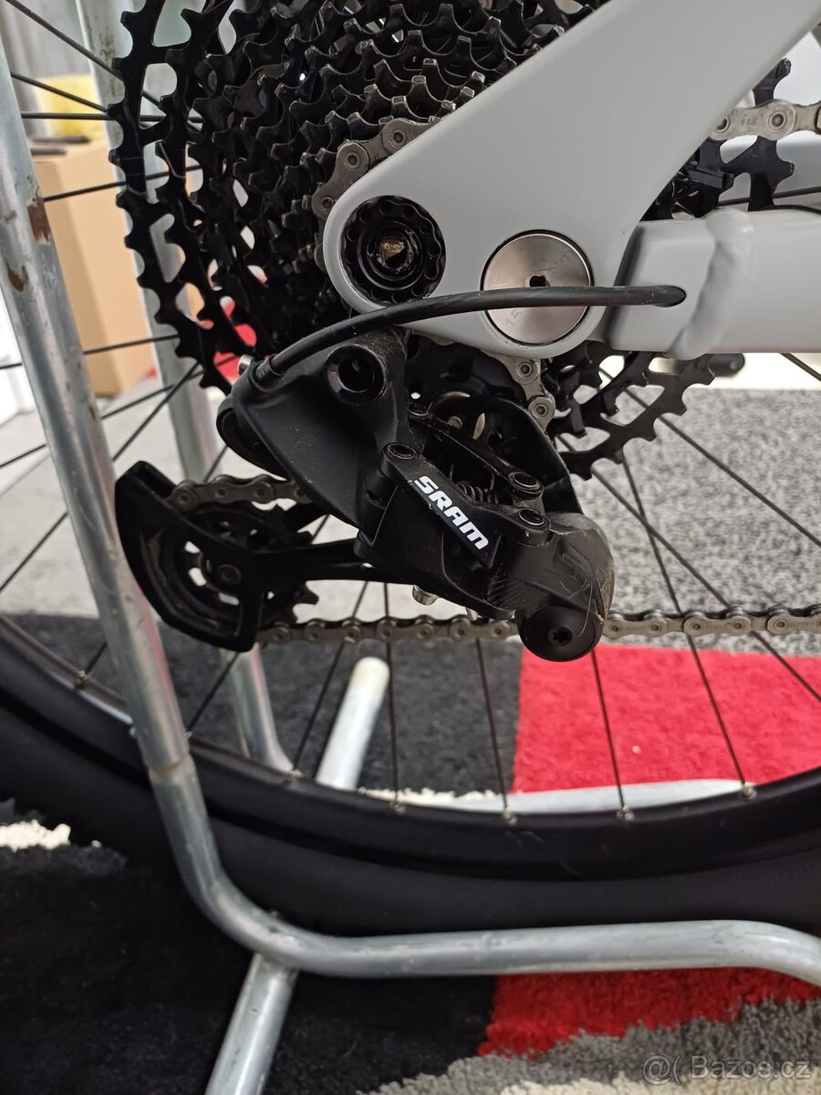 Prodám KTM Prowler 1964 vel.M - 3