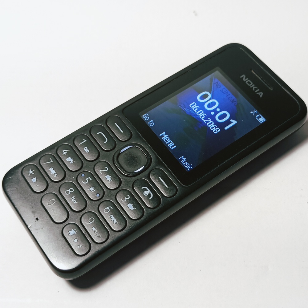 Nokia 130, RM-1037, mobilní telefon - 3