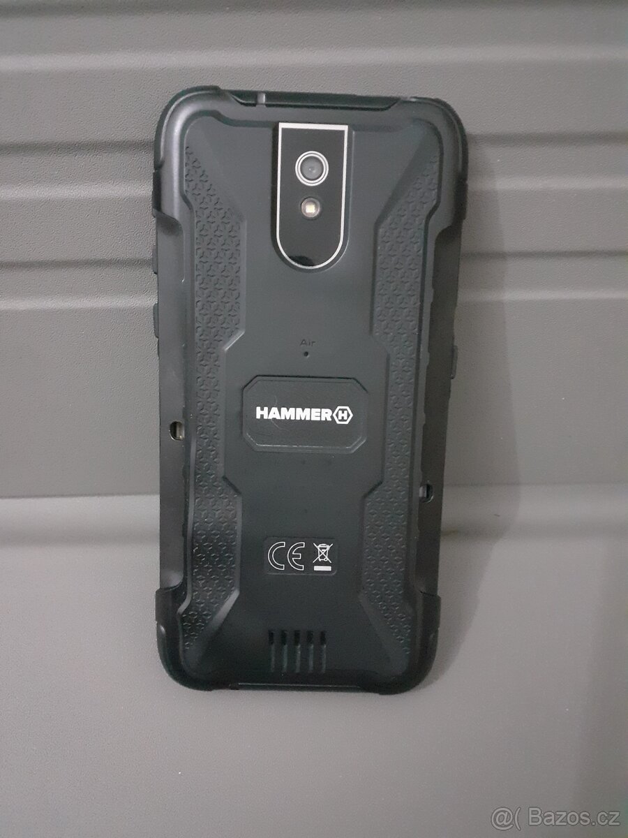 MyPhone Hammer Active 2 - 3