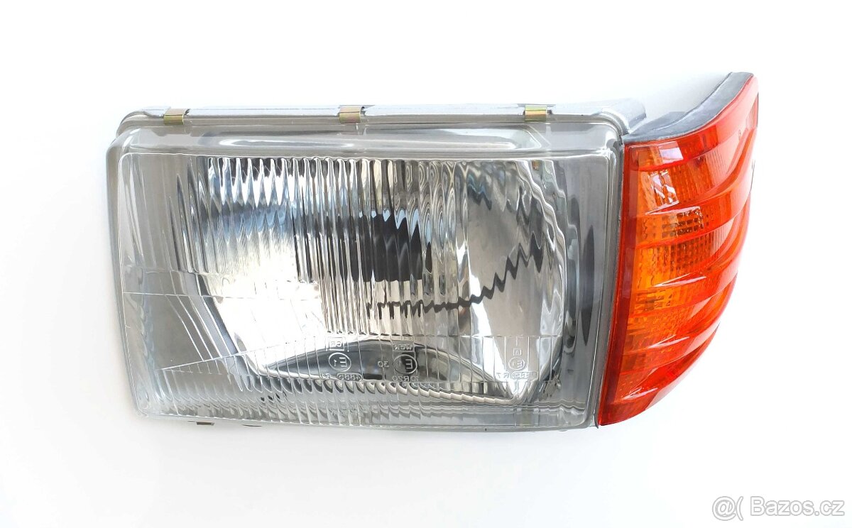 Mercedes-Benz W107 - Přední evropská světla - 3