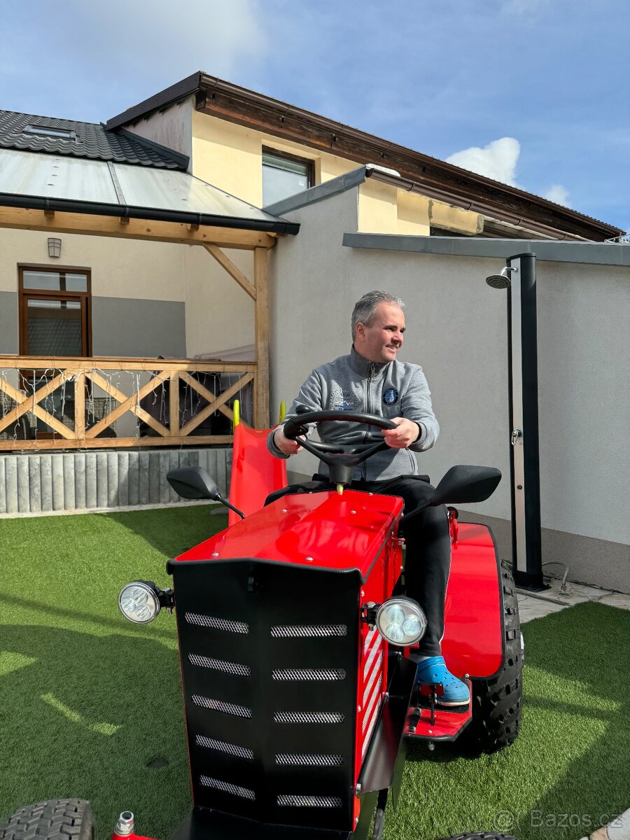 Traktůrek BROLS 1000 plně elektrický a univerzální TOP STAV - 3