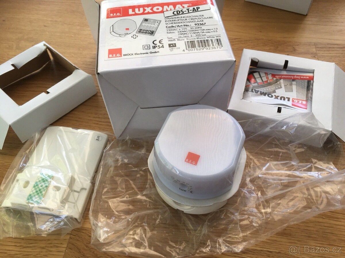NOVÝ Soumrakový spínač Luxomat CDS-T-AP B.E.G. IP54 - 3