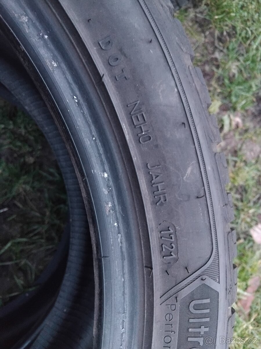 Zimní pneu 235 45 r18 - 3