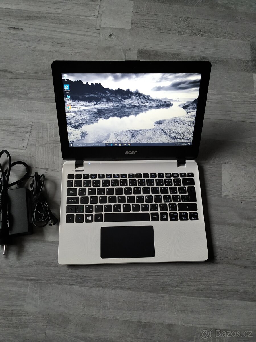 Acer ES1-132, 11.6", 2GB, 32GB eMMC, W10 - 3