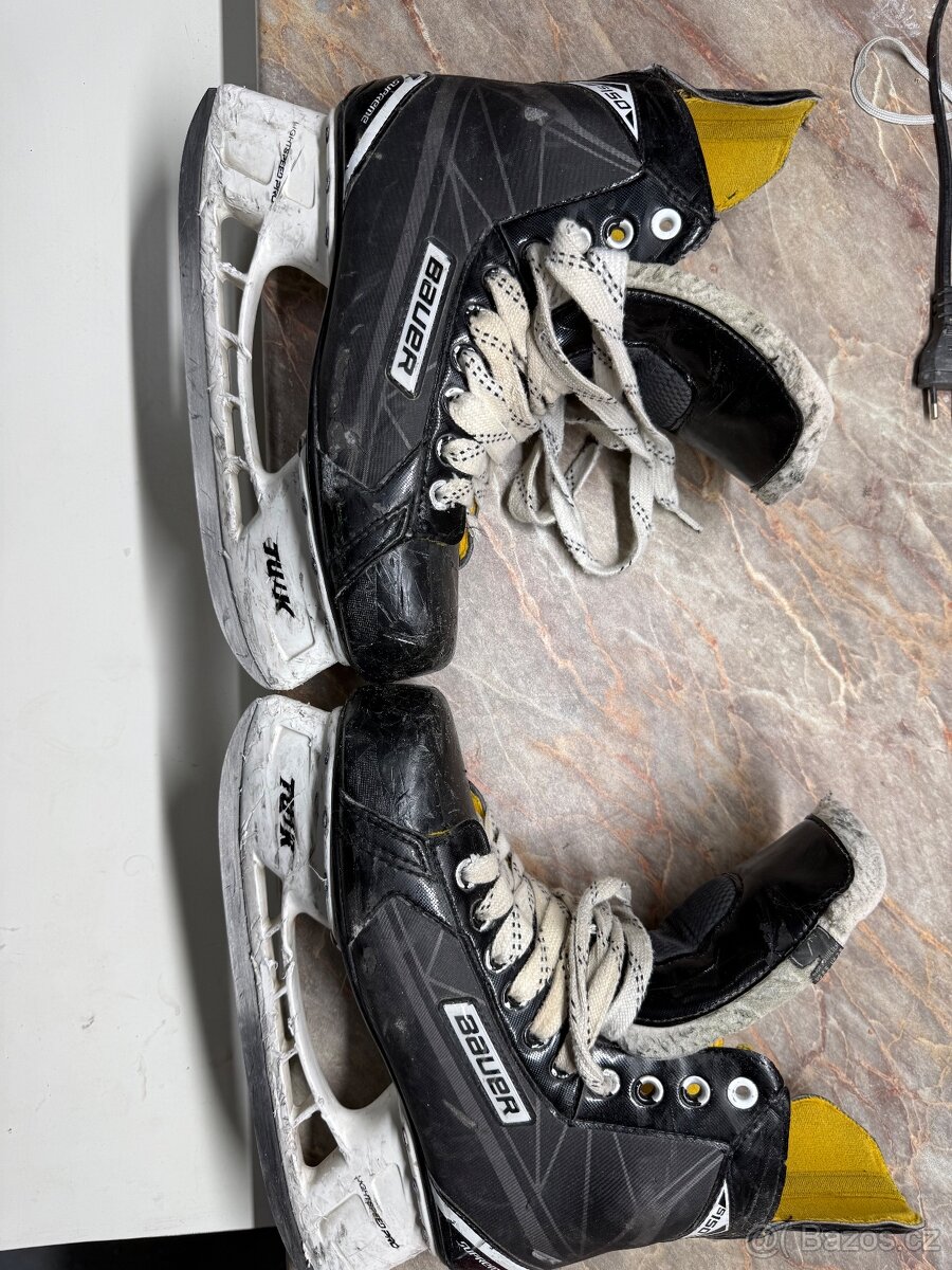 Brusle 42 Bauer supreme s150 - 3
