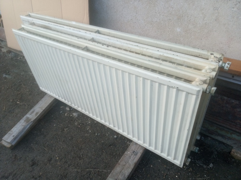 Radiátor plechový dvoudeskový - 3