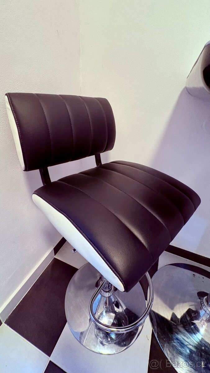 Barový set - stůl a židle - 3