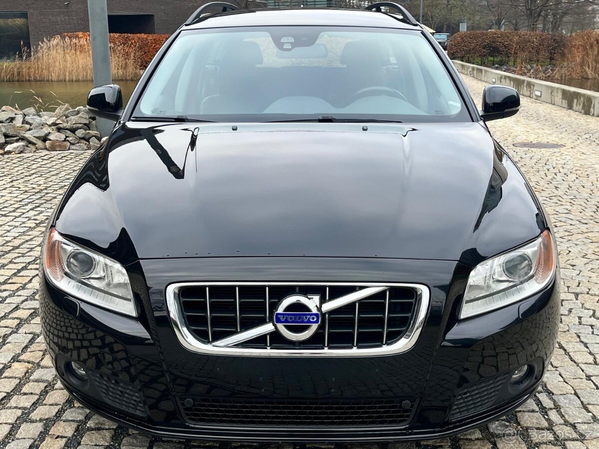 Volvo V70 2.4 D5 5VÁLEC AUTOMAT SENZORY TAŽNÉ SERVISKA - 3