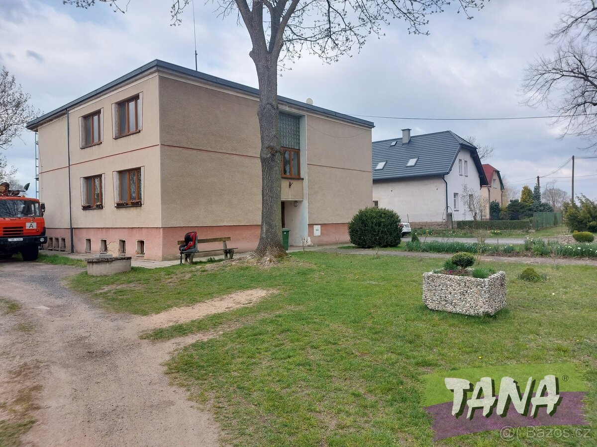 Byt 3+1 s lodžií, zděný bytový dům, zahrada, osobní vlastnic - 3