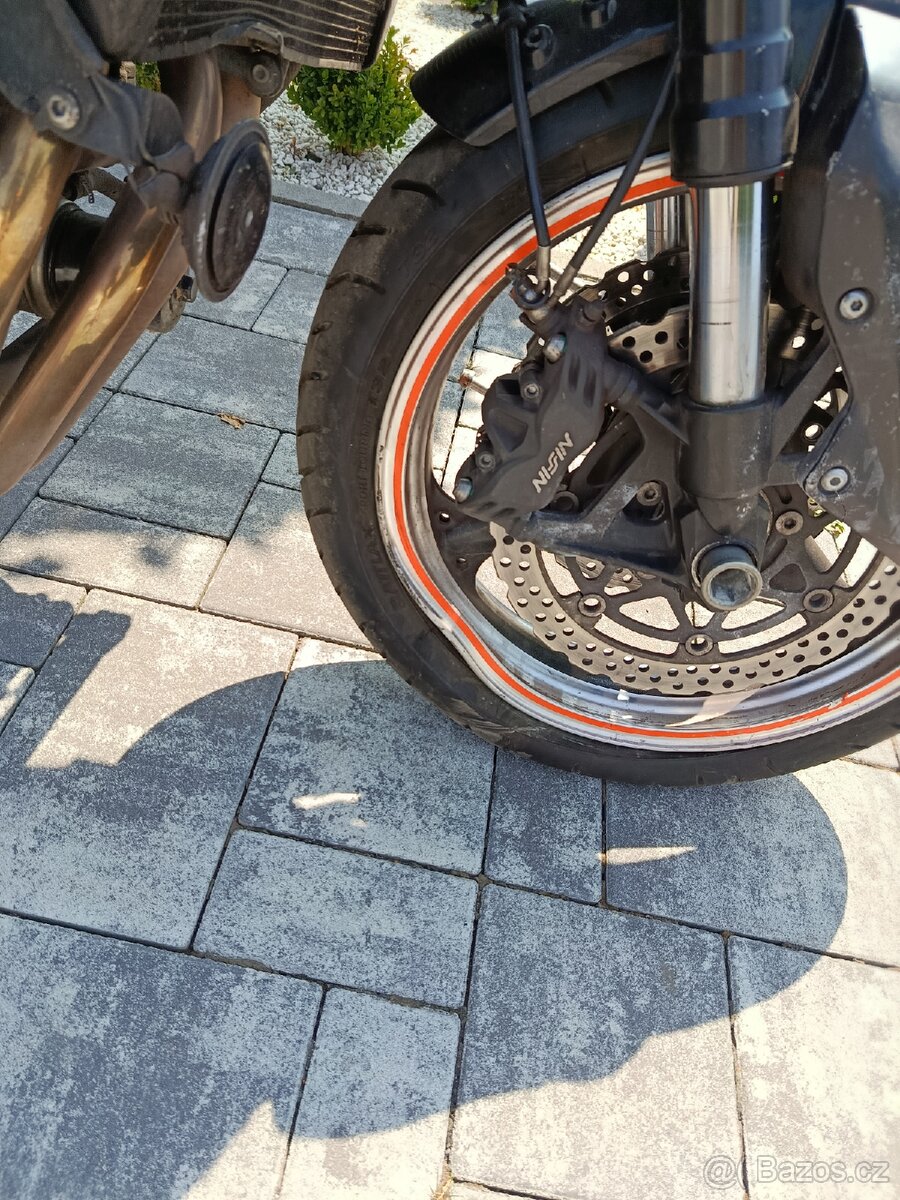 Díly Kawasaki z1000 - 3