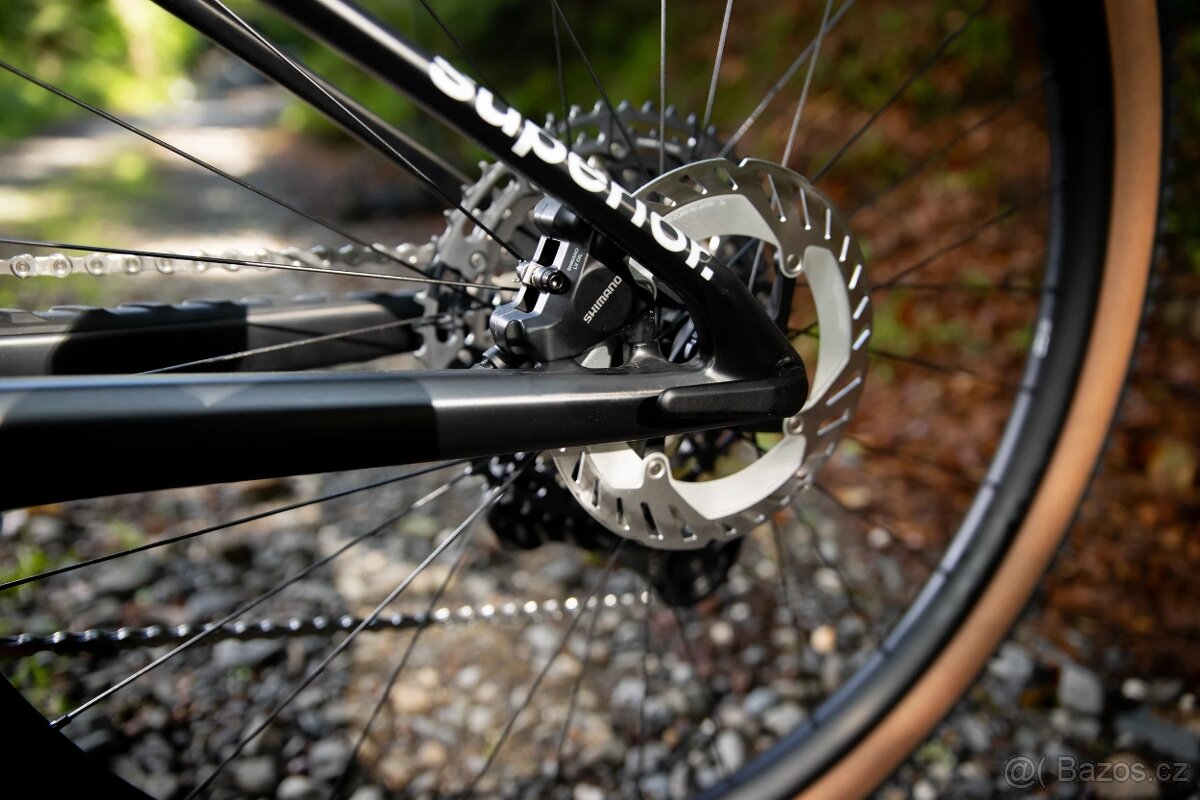 Superior XF 9.6 Team (L) Nové, záruka 11/2027+ XT pedály. - 3