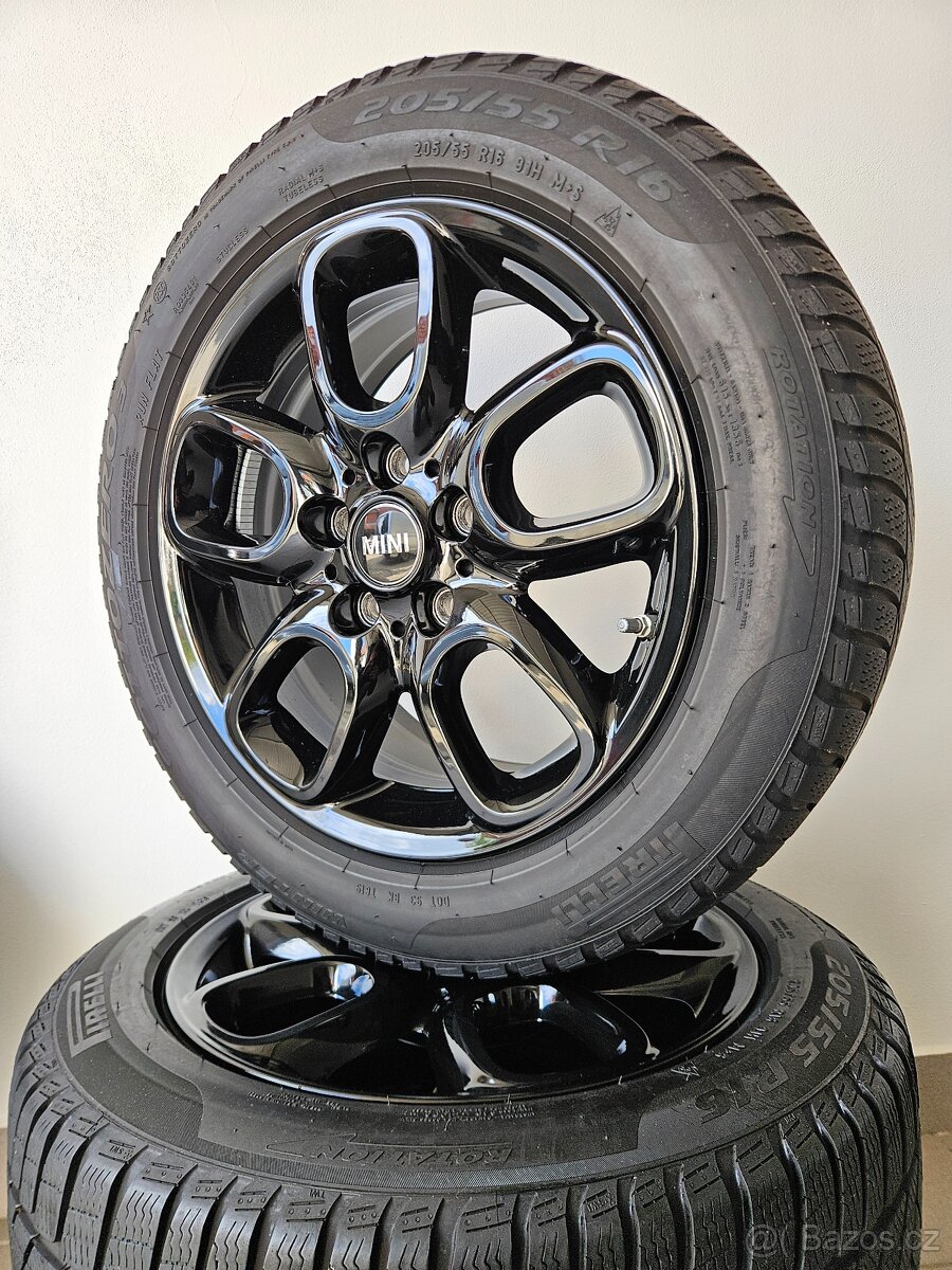 Orig. Mini 5x112 Zimní 205/55/16 - Black - 3