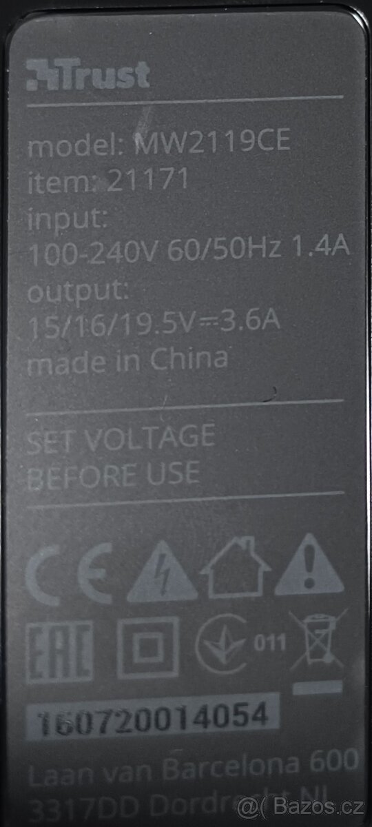 Univerzální nabíječka pro notebooky - 3