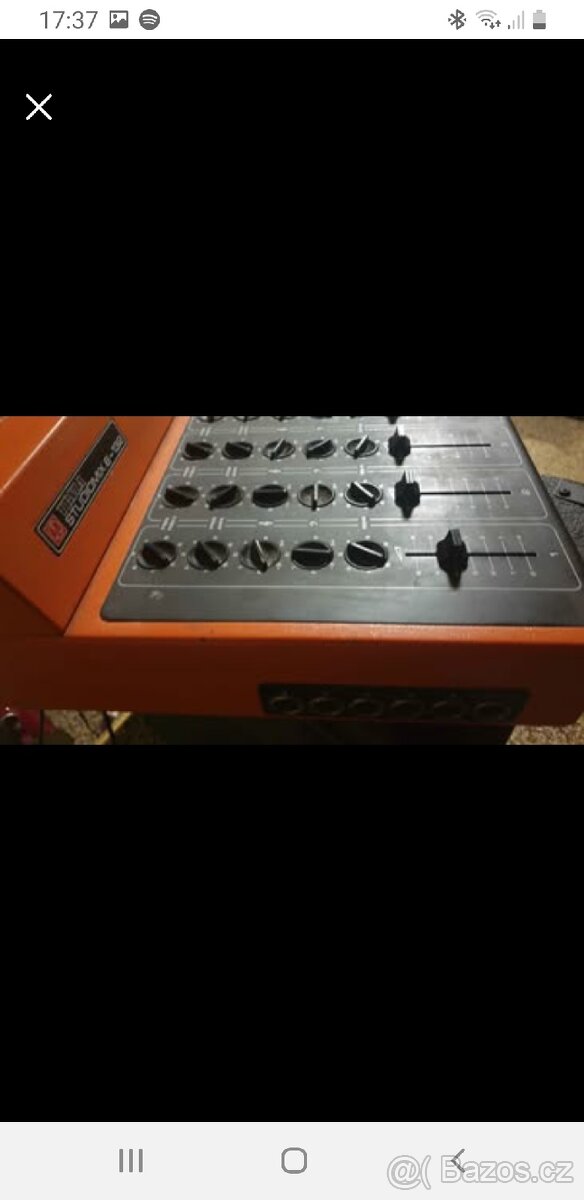 Funkční mixážní pult Tesla - 3