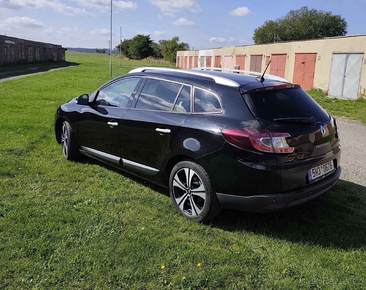 Renault Mégane 1,9 DCI kombi BOSE - 3