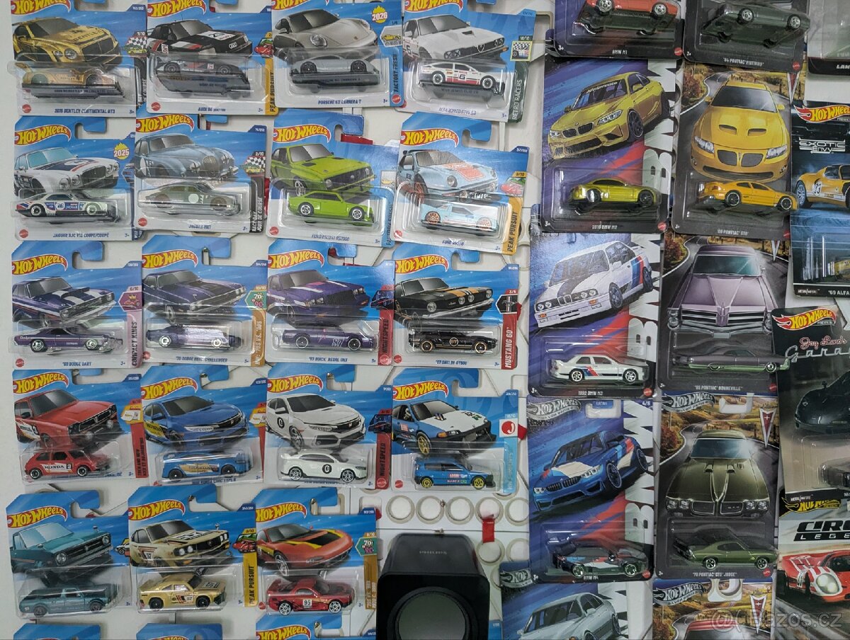 Hotwheels premium, gold, silver, Basic, set - 3