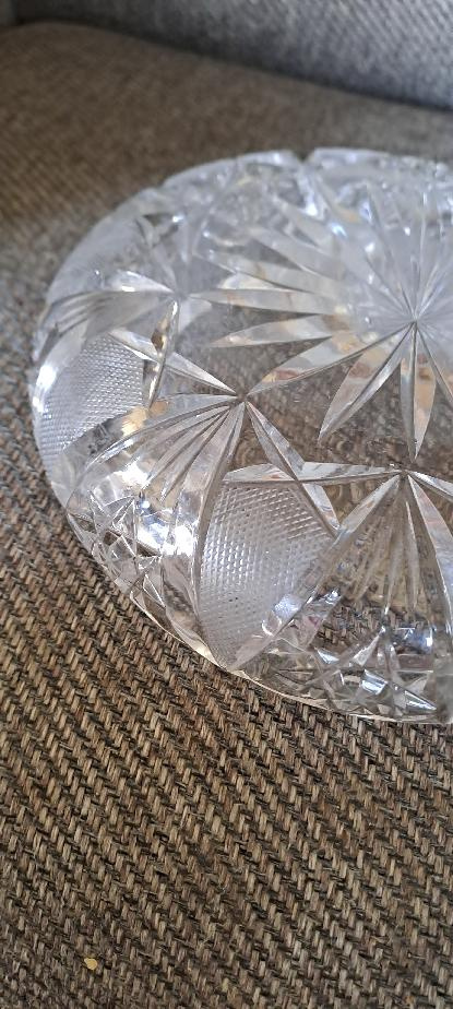 Broušený popelník Nová cena 250,- Kč - 3